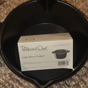 Pampered Chef Lg 2-qt Micro-Cooker Steamer Broccoli Rice Poach Chicken PBA free